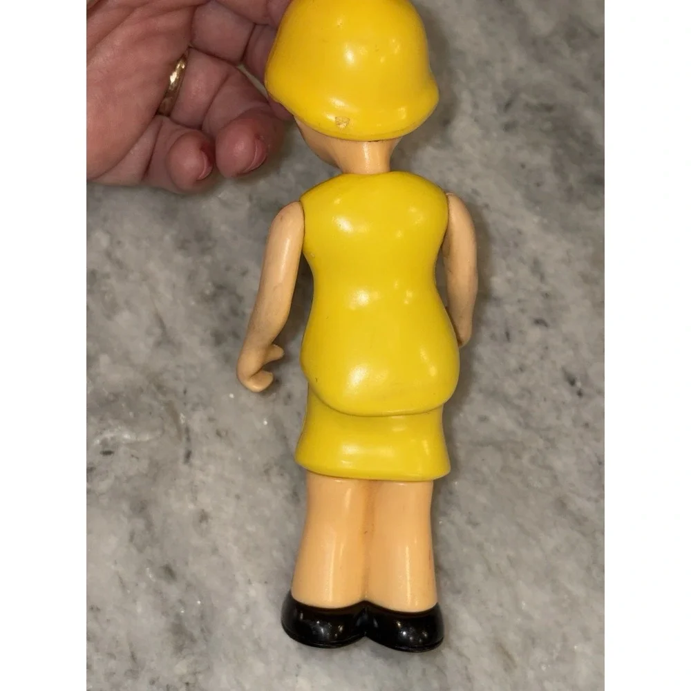 Vintage Little Tikes Dollhouse Doll Family Mom Figure Blonde Hair Blue Eyes